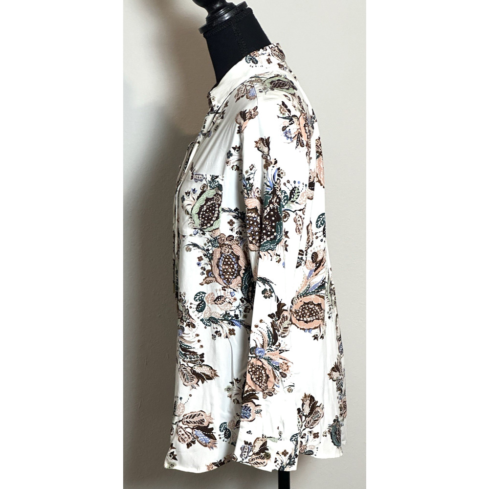 Chico Women's Long Sleeve Blouse Size (0) Paisley Collard Blouse - Picture 11 of 16
